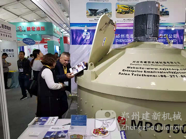 建新機(jī)械訂單不斷引爆上海寶馬展(圖1) 建新機(jī)械訂單不斷引爆上海寶馬展